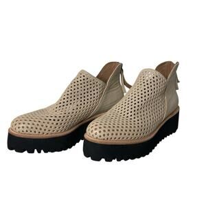 ALL BLACK Flatform Perf Tread Shootie Tan Leather platform boot